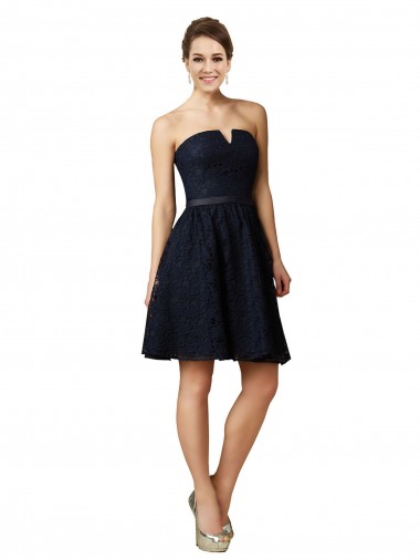 Cheap Classic Knee Length Lace Bridesmaid Dress with Notched Neckline Canada